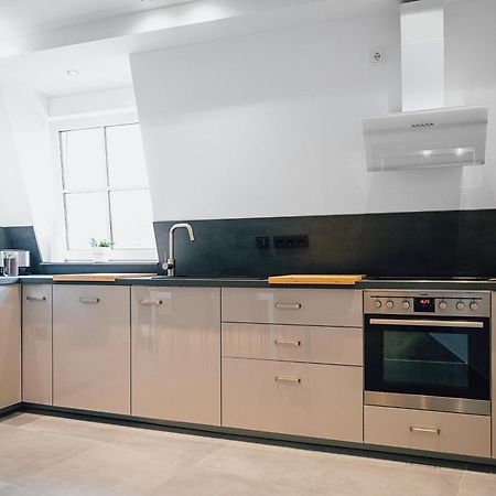 Ferienwohnung Schleicher Mit Klimaanlage زيمدورف المظهر الخارجي الصورة