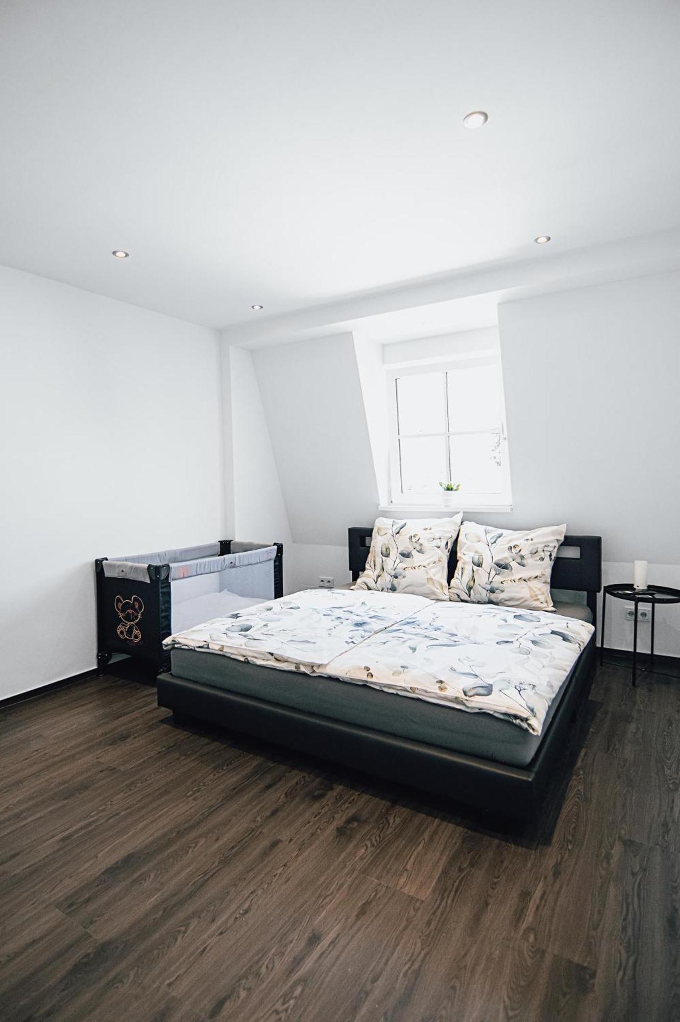 Ferienwohnung Schleicher Mit Klimaanlage زيمدورف المظهر الخارجي الصورة